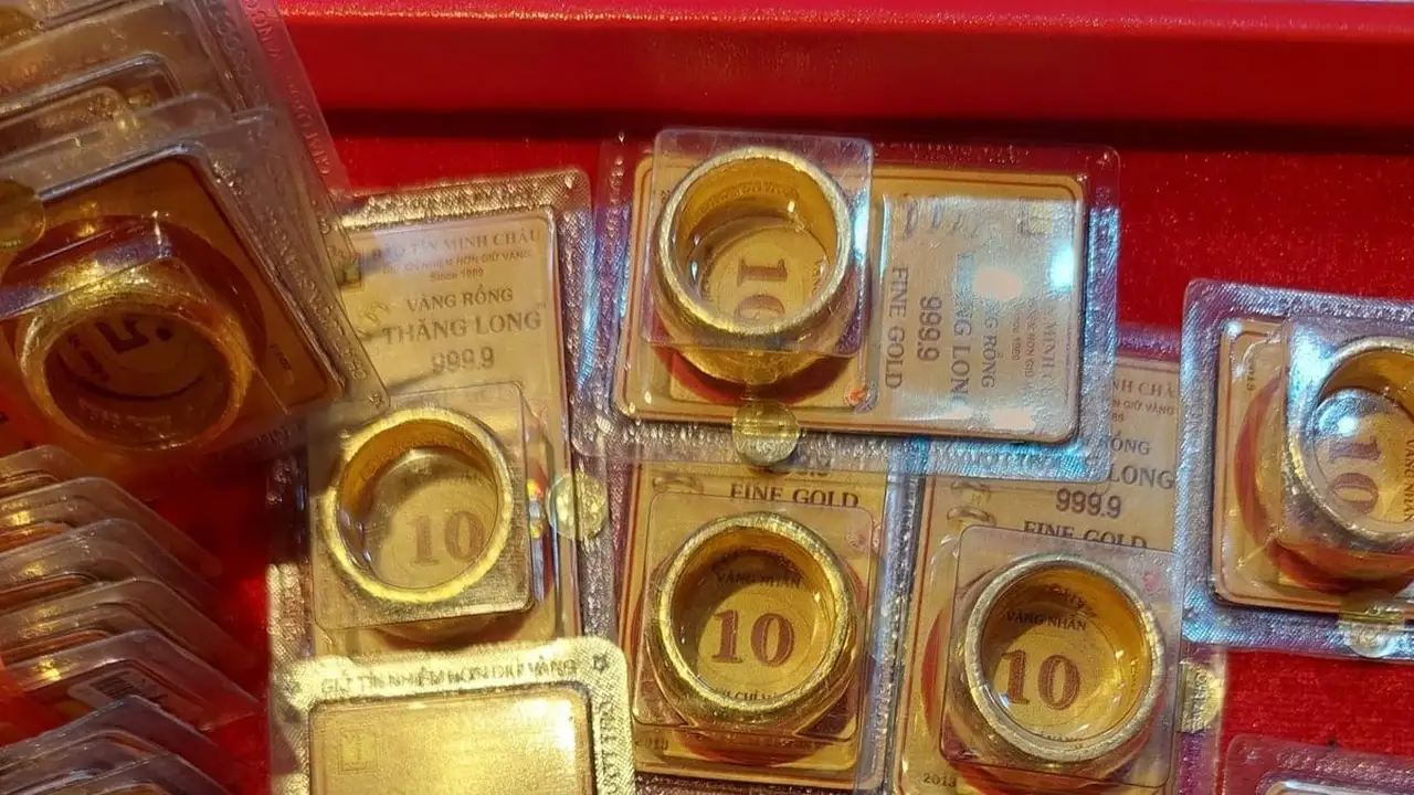 تراجع أسعار الذهب عالمياً وانخفاض سعر الغرام في شركة SJC بفيتنام